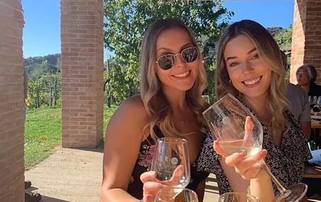 Full Day Prosecco Wine Tasting at Two Wineries from Venice
