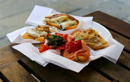Venice Market and Cicchetti Semi-Private 6 People Food Experience