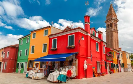 Murano and Burano Islands 4-Hour Tour