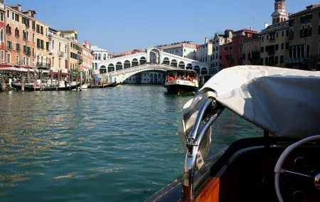 Venice from the Water: Grand Canal Private Boat Tour