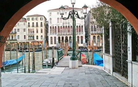 Venice highlights and hidden gems Small Group walking tour