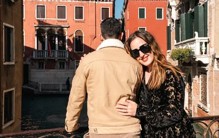 30-Minutes Snap Session – Quick and Timeless Venice Photos