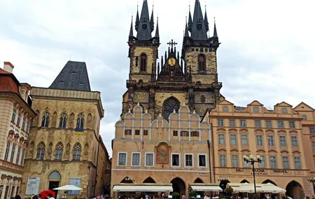 Private Old Town and Jewish Walking Tour