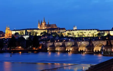 Prague City Tour: Old & New Town