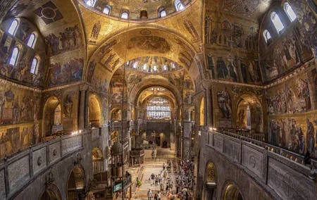 Private Tour of San Polo Rialto and Basilica Dei Frari