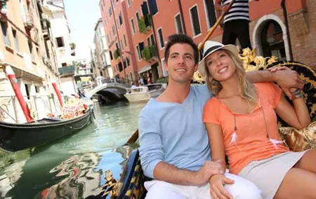 Skip the Line: Best of Venice Private Tour Including San Marco Doges' Palace and Gondola Ride