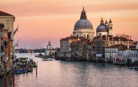Private Tour: Venice Grand Canal Evening Boat Tour