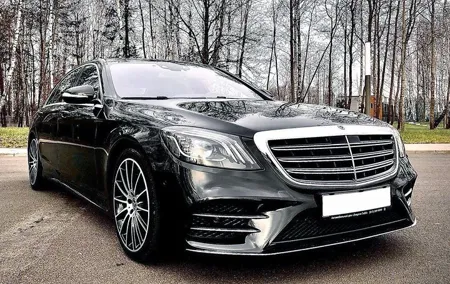 Airport Transfer: Prague Airport PRG to Prague by Luxury Car
