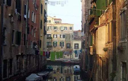 Friendinvenice Cannaregio &Jewish Heritage- private tour