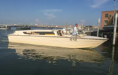 Private Transfer to/from Venice Airport or Piazzale Roma from/to Venice Centre