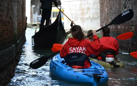 Venice: 60' Quick Kayak Tour with guide