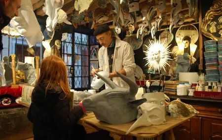 Venice Private Mask-Painting Workshop