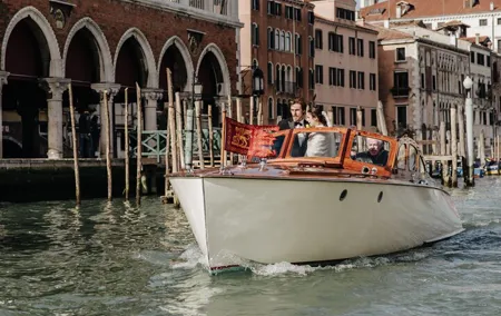 Sweet Molly Venetian Lagoon Boat Tour (4 hours)