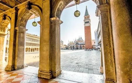Guided tour of Venice wonders including Correr Museum & Empress Sisi Apartments