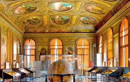 Skip the Line Correr Museum Private Tour
