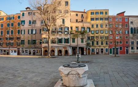Venice hidden gems: Cannaregio & Jewish Ghetto Private Tour