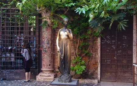 Verona in 1 day by train from Venice
