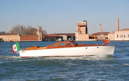 Sweet Molly Venetian Lagoon Boat Tour (2.5 hours)