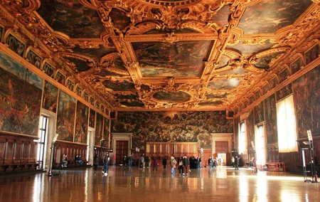 Doge's Palace small group or private tour with a local guide