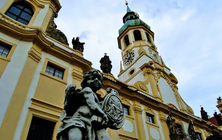 Prague: breathtaking views and parks city game