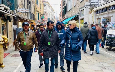 Secret Venice Walk, Artisan Alleys & Hidden Stories