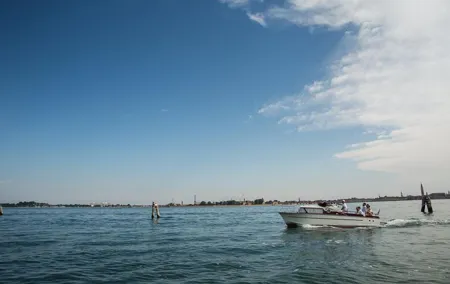 Private Cruise: San Lazzaro degli Armeni & San Giorgio Maggiore