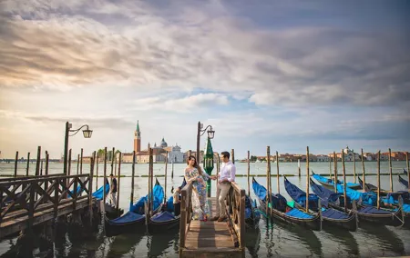 Exclusive 1-Hour private photoshoot in Venice.