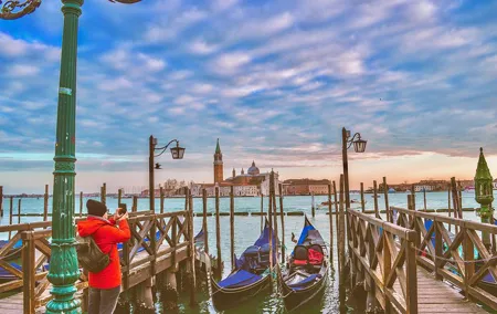 Byzantine Venice Walking tour with St Mark's Basilica and Gondola ride
