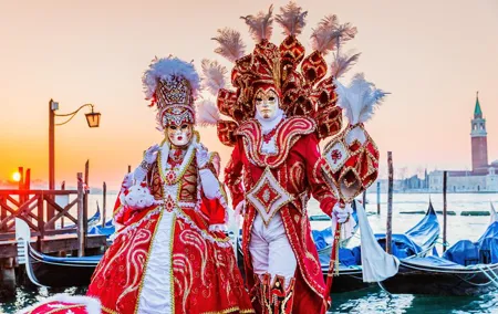 Venice Carnival Traditions Private Tour with Mask Workshop