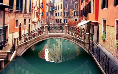 Venice Shore Excursion: Private Half-Day Walking Tour