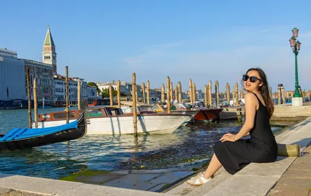 Private Venice Professional Photoshoot at Punta Della Dogana