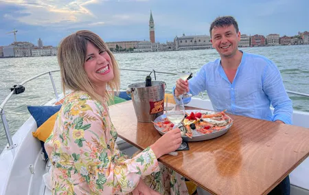 Cena at Gatto Nero (or Hosteria)with SunSet Cruise Around Burano