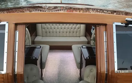The Mahogany Boat Full Day Experience