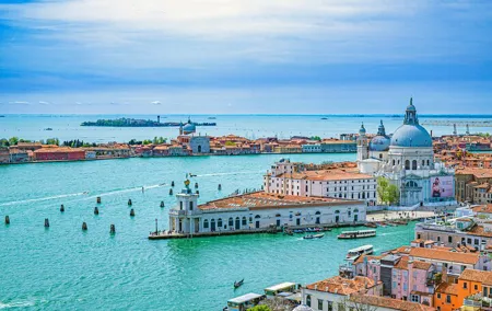Full-Day Private Venice Tour with Water Taxi from Trieste Port