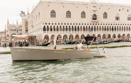 Cooper Dolce Vita Private Venetian Lagoon boat tour (4 hours)