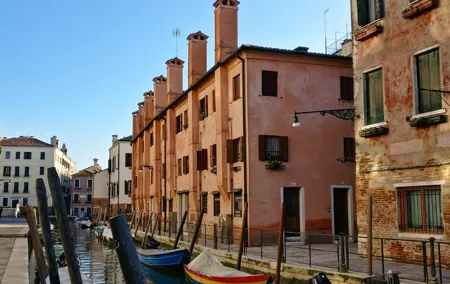 Discover Venice: hidden corners of Dorsoduro