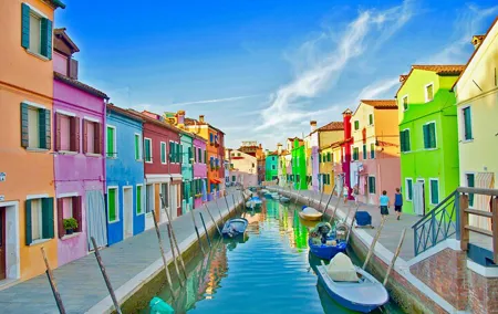 Private Islands Tour: Murano Glass & Burano’s Colorful Charm