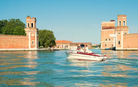Private Cruise: Historical Fortifications in the Lagoon of Venice