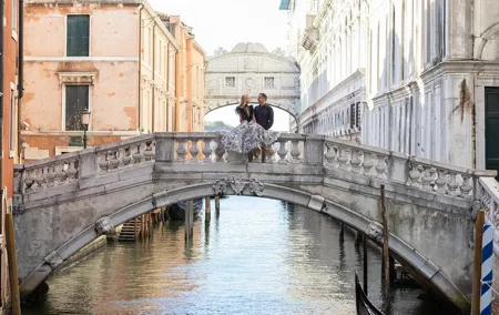 Engagement and wedding Photographer in Venice, Italy
