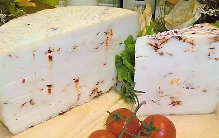 Cheese and wine tasting, dairy farm, liqueurs and spirits, Euganean Hills