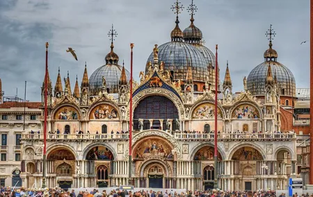 Venice: St. Mark’s Basilica Guided Tour with Museum & Terrace