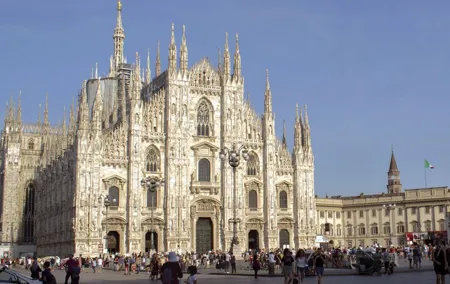 Private Tour: Venice to Munich, Lake Como, St. Moritz & Innsbruck