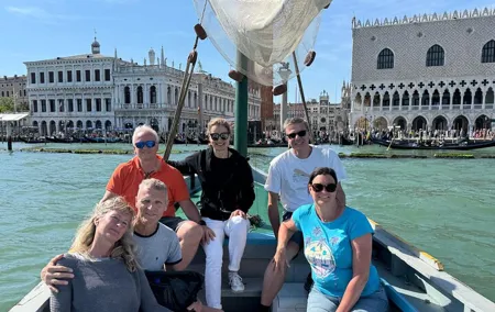 Shared 4hr Venice Classic Bragozzo Boat Tour