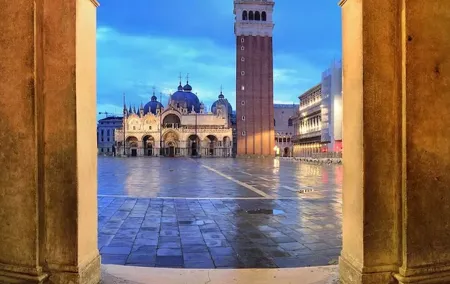 Self-Guided Tour: The Heart of Venice (English)