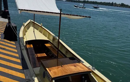Hop on board to discover local flavours