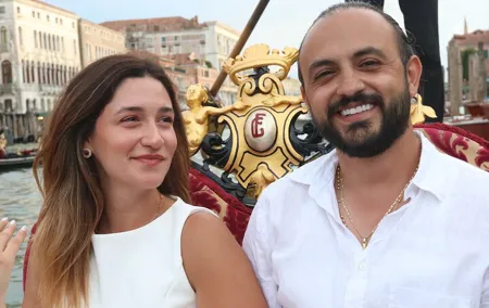 V.I.P Marriage proposal in Gondola