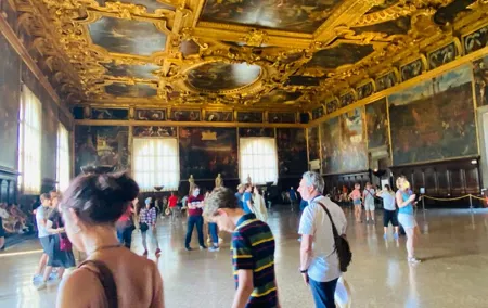Doge Palace and Venetian City Guided Walking Tour