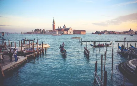 Touristic highlights of Venice on a Private half day tour with a local