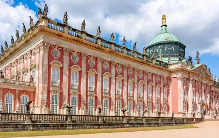Berlin: Sachsenhausen Concentration Camp and Potsdam day tour