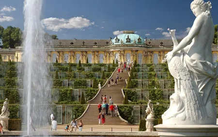 Potsdam Tour from Berlin With Guided Sanssouci Palace Visit